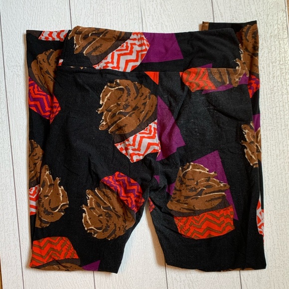 LulaRoe Chocolate Cupcake Leggings - One Size - Picture 2 of 5